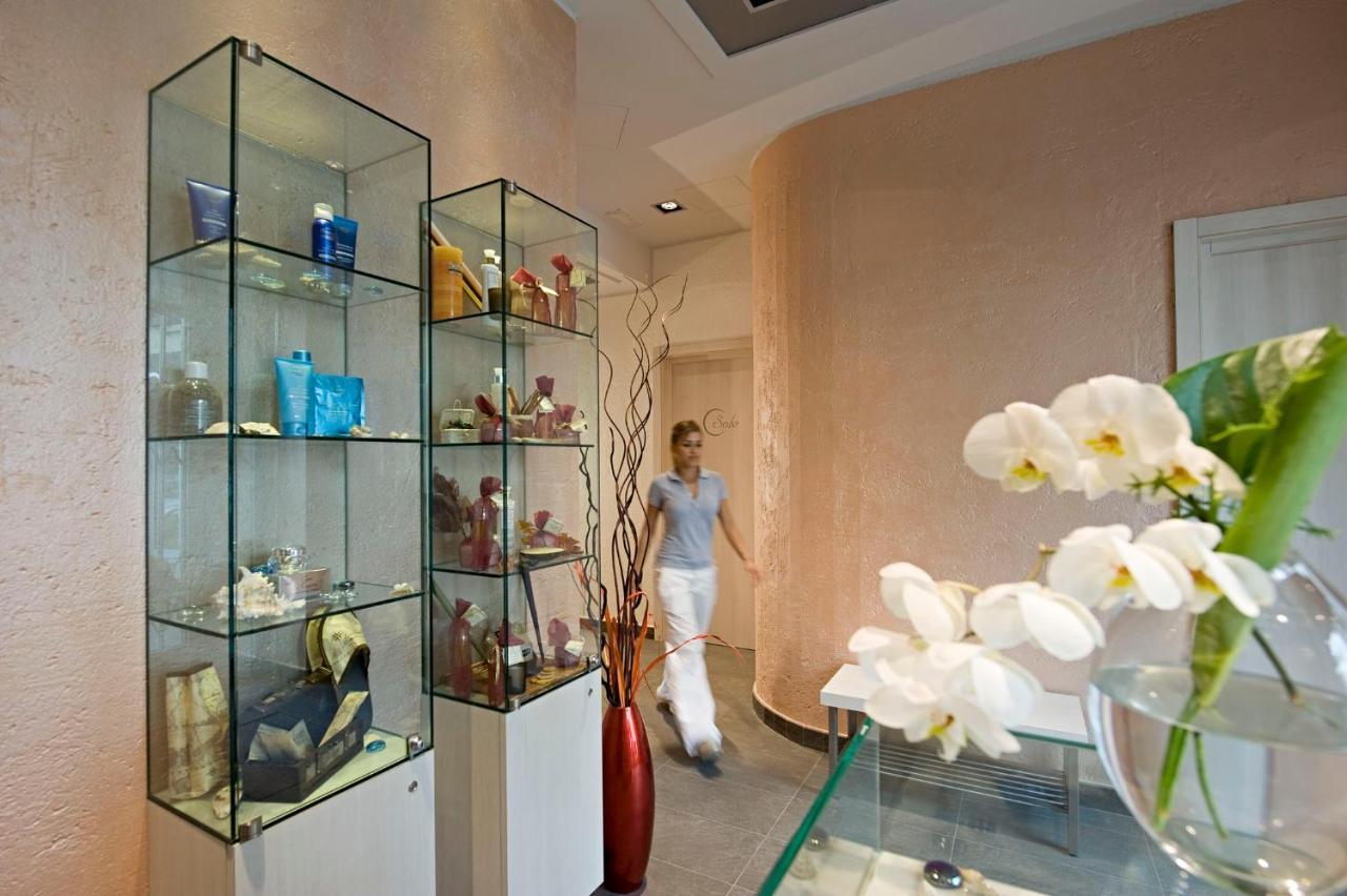 Arli Hotel Business And Wellness Bergamo Exteriör bild