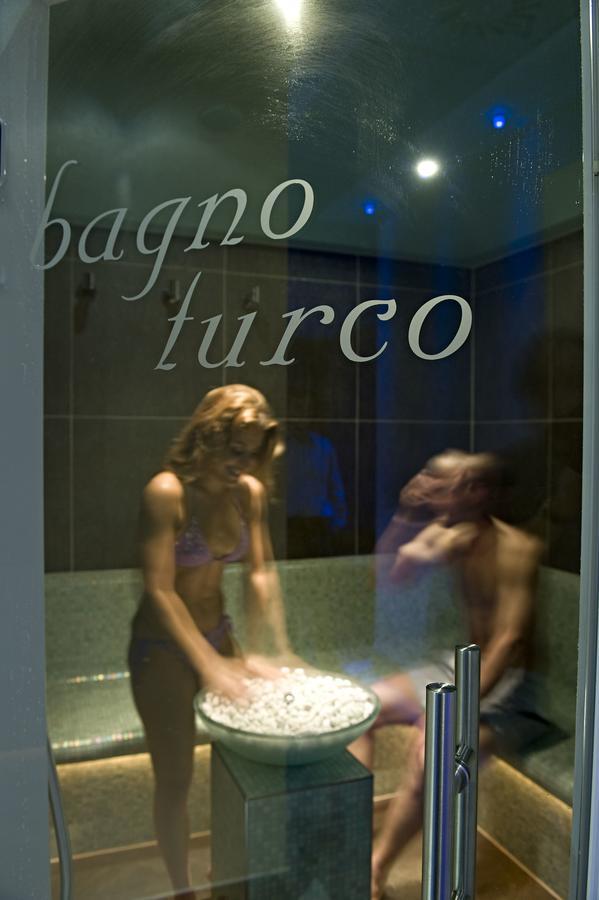 Arli Hotel Business And Wellness Bergamo Exteriör bild
